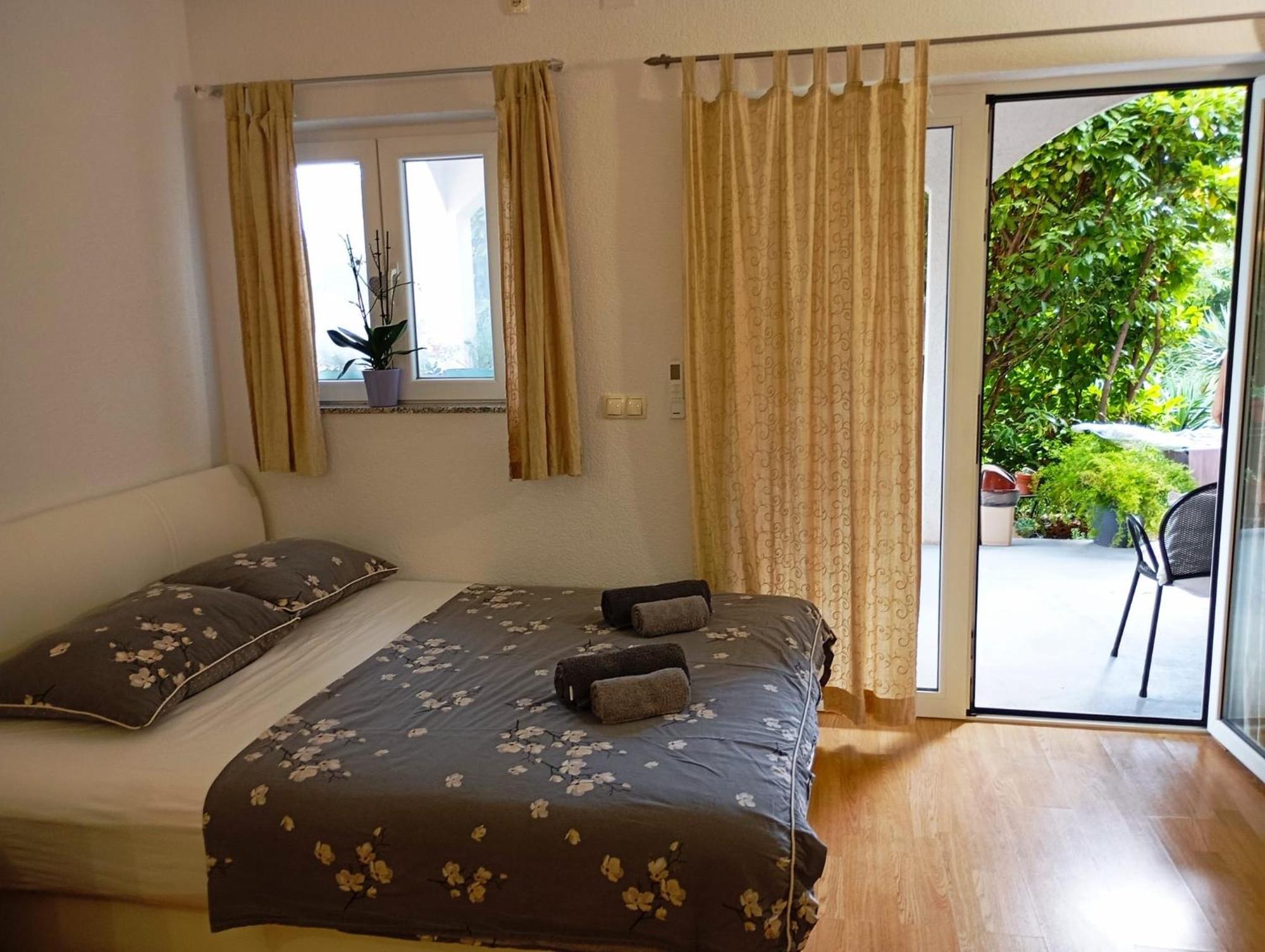 Apartmani Joja Biograd Na Moru Zewnętrze zdjęcie