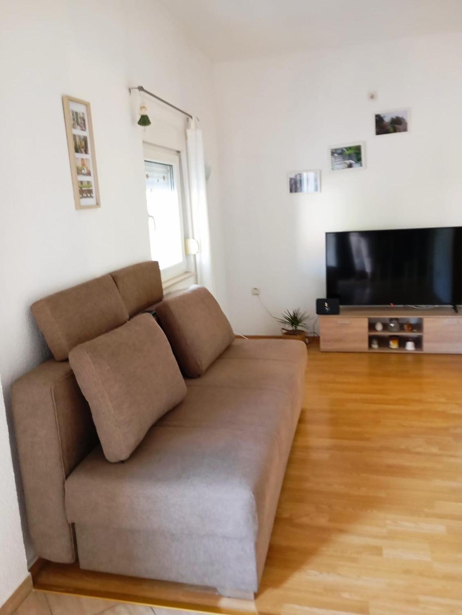 Apartmani Joja Biograd Na Moru Zewnętrze zdjęcie