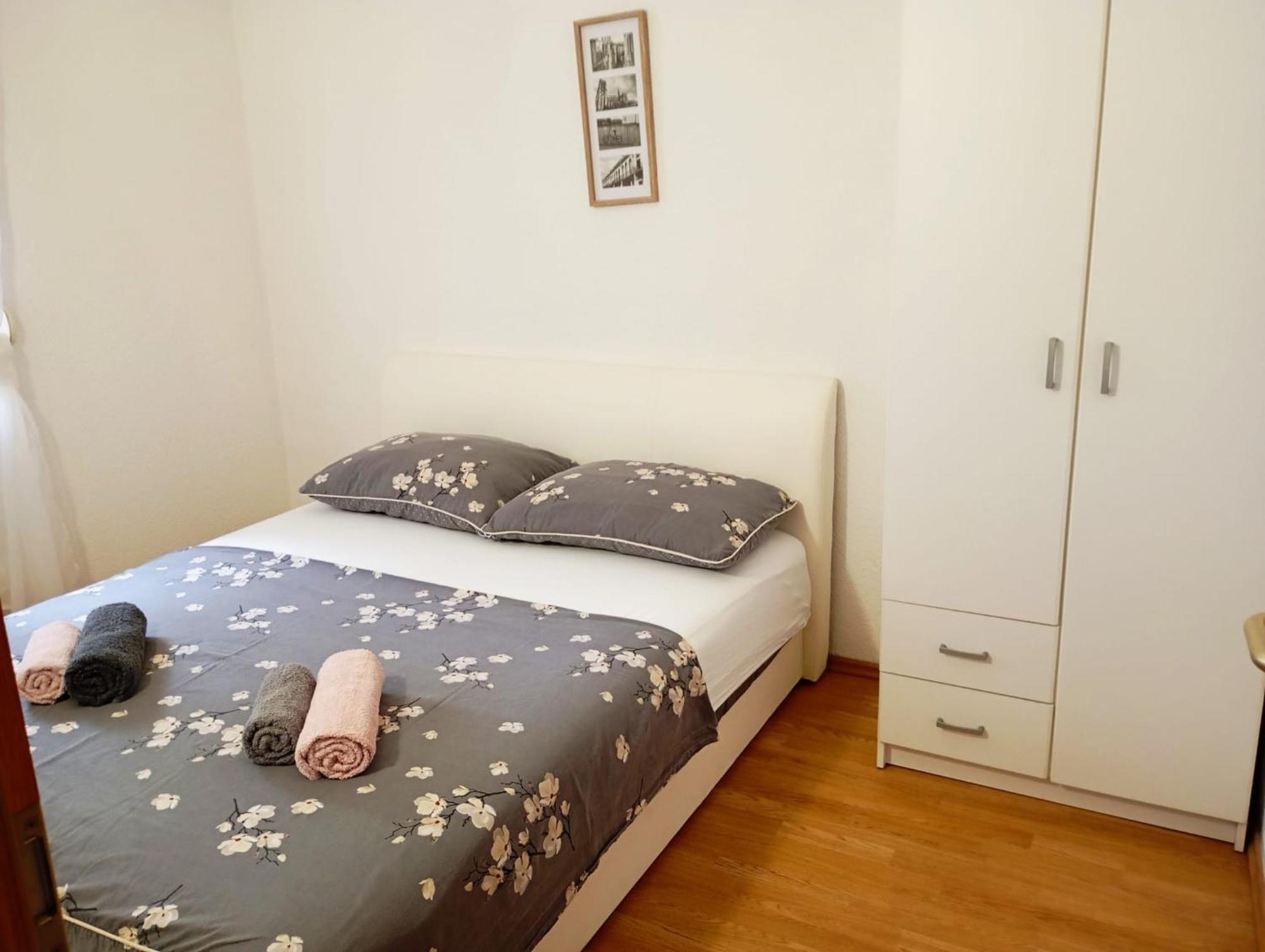 Apartmani Joja Biograd Na Moru Zewnętrze zdjęcie