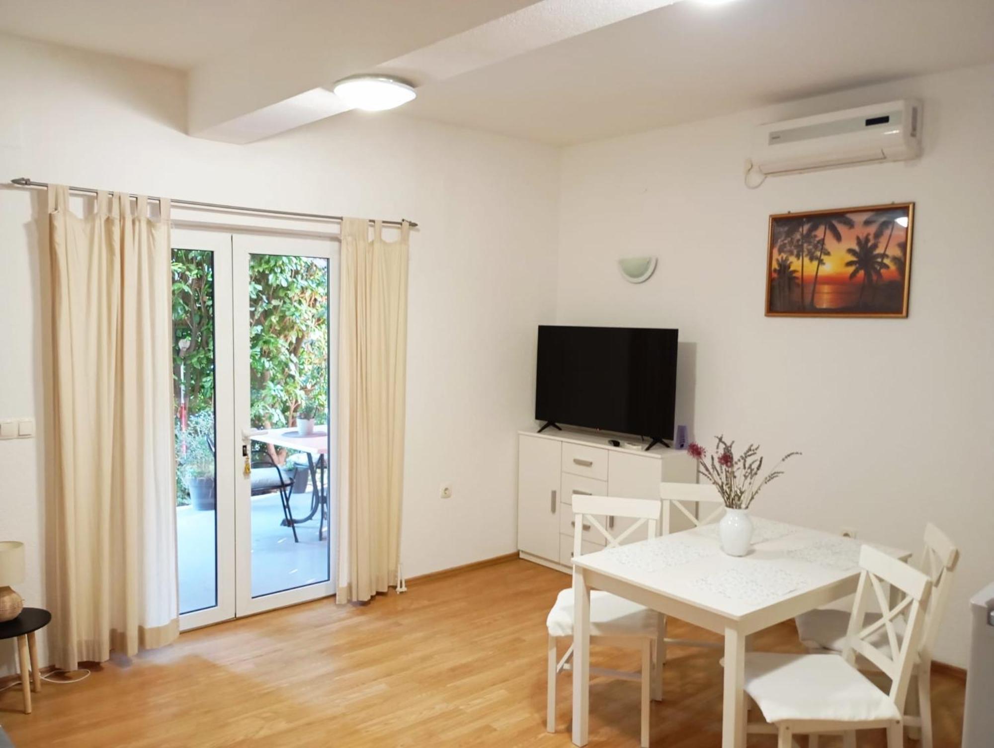 Apartmani Joja Biograd Na Moru Zewnętrze zdjęcie